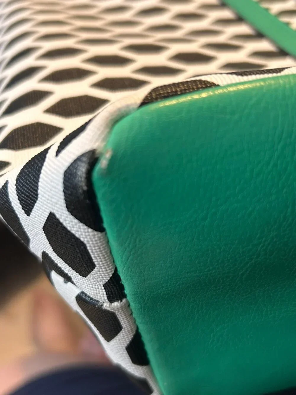 Bueno Geometric Tote Bag Black & White Print w/Green Trim Large Work Laptop Bag